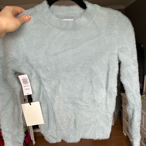 Sunday Best New Kitten Sweater - Picture 2 of 6